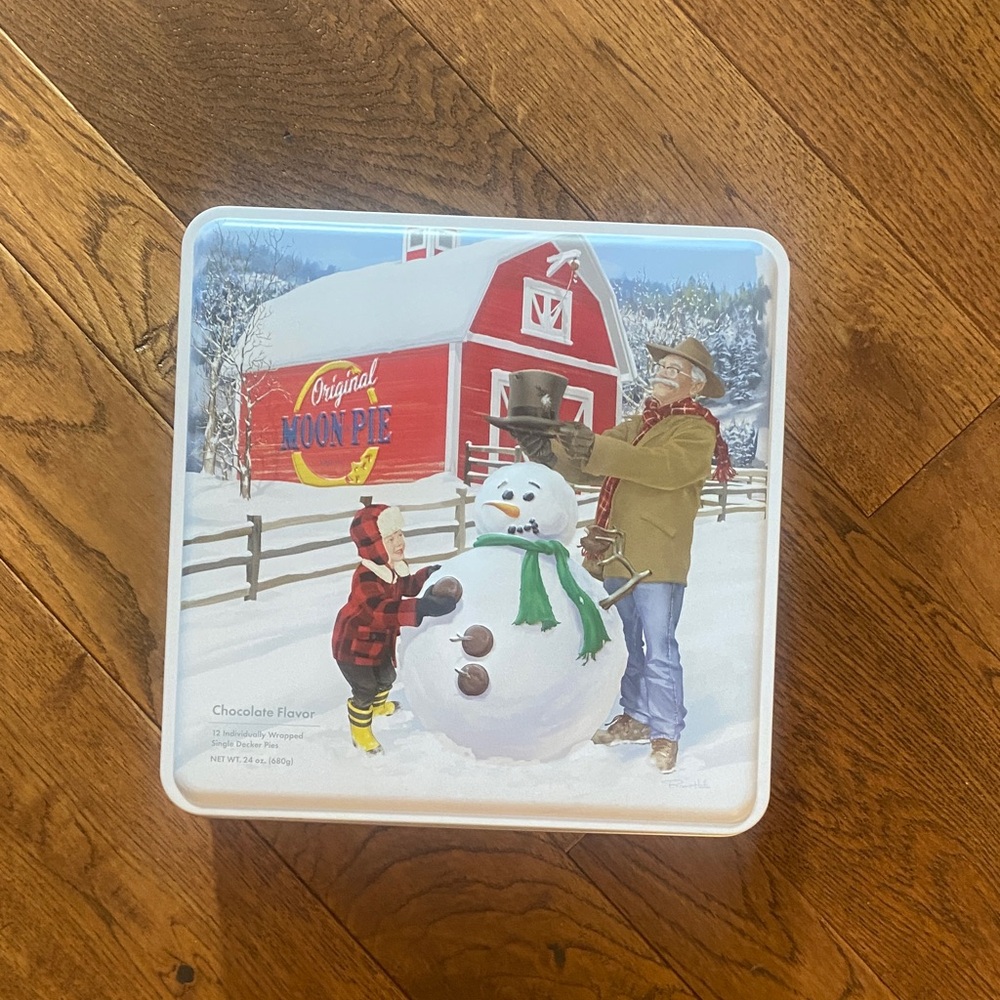 Moon Pie Holiday Tin with Snowman Design